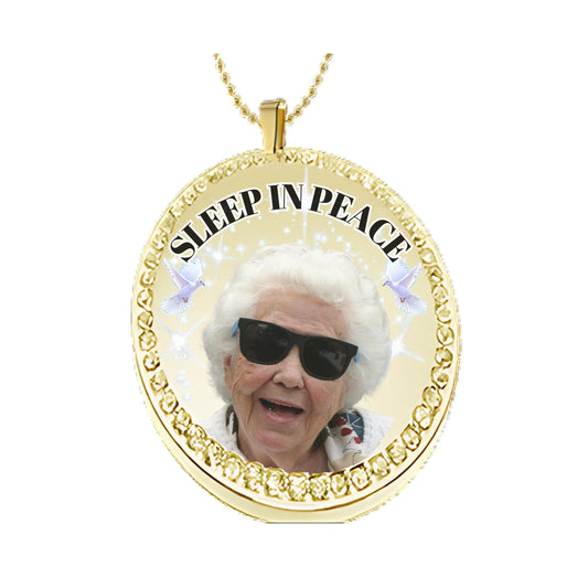 Gold Circle Memorial Necklace – Custom Photo Pendant with Crystals